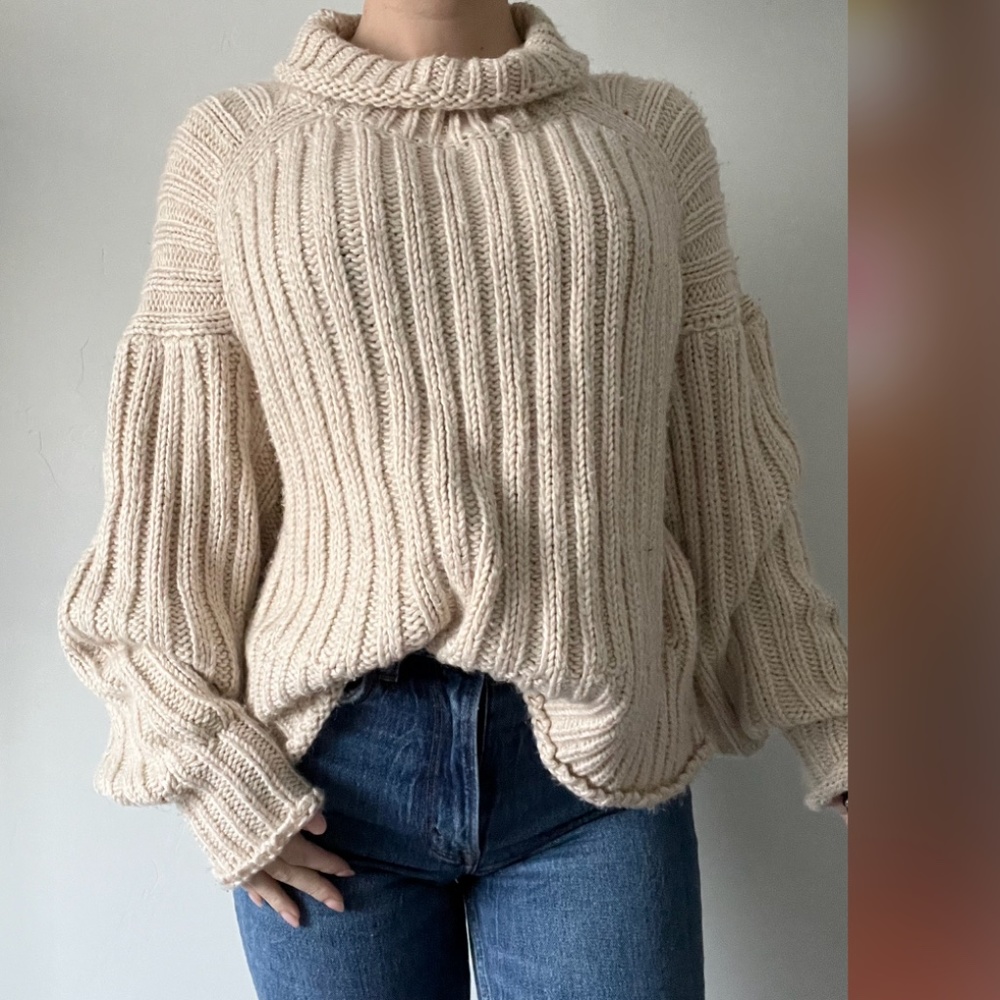 ❤️H&M Knit Sweater❤️